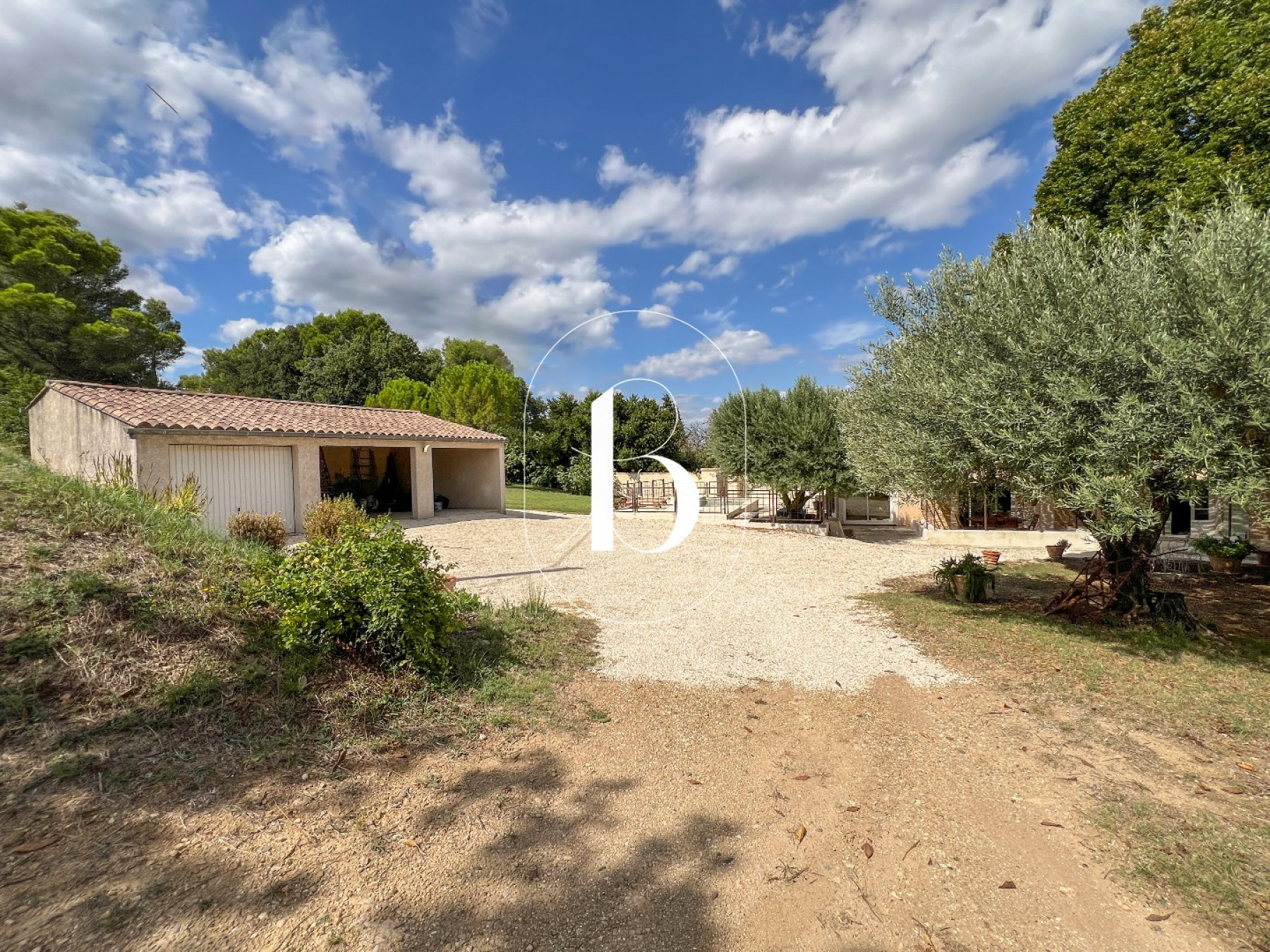 vente Mas Saint Paulet De Caisson