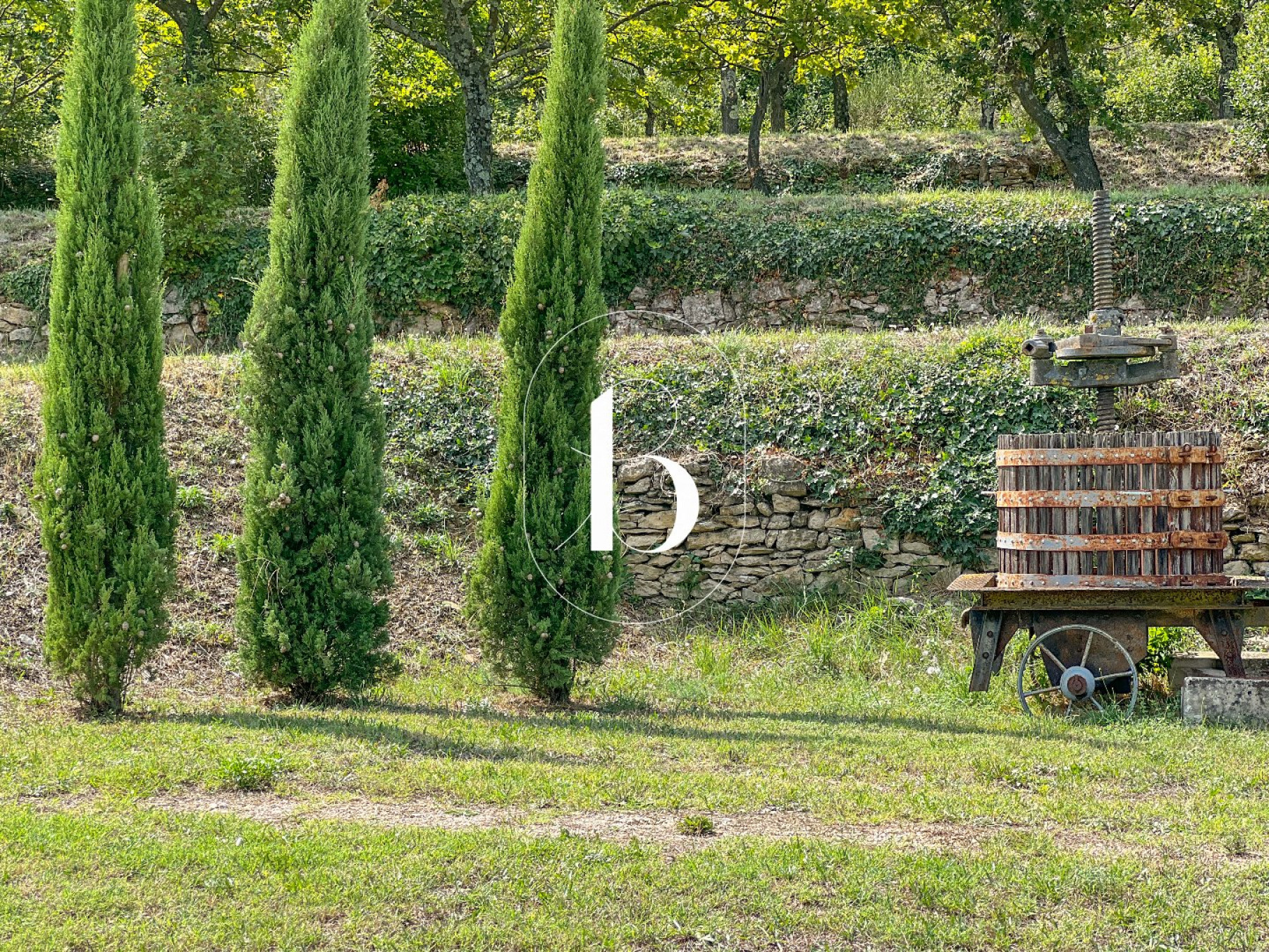 vente Mas Saint Paulet De Caisson