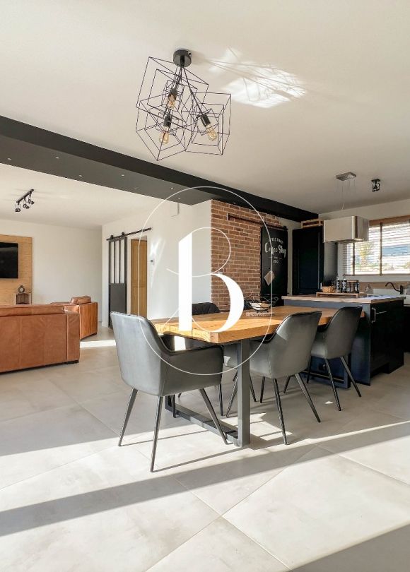 sale Villa Goudargues