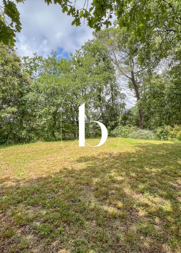 sale Villa Uzes