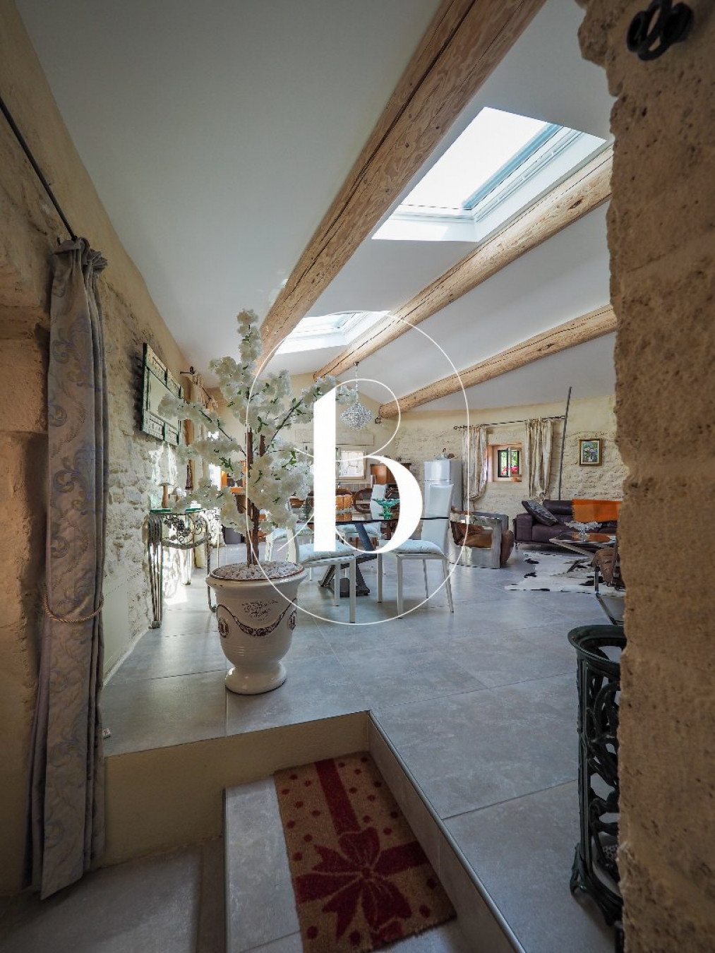 vente Maison de village Uzes