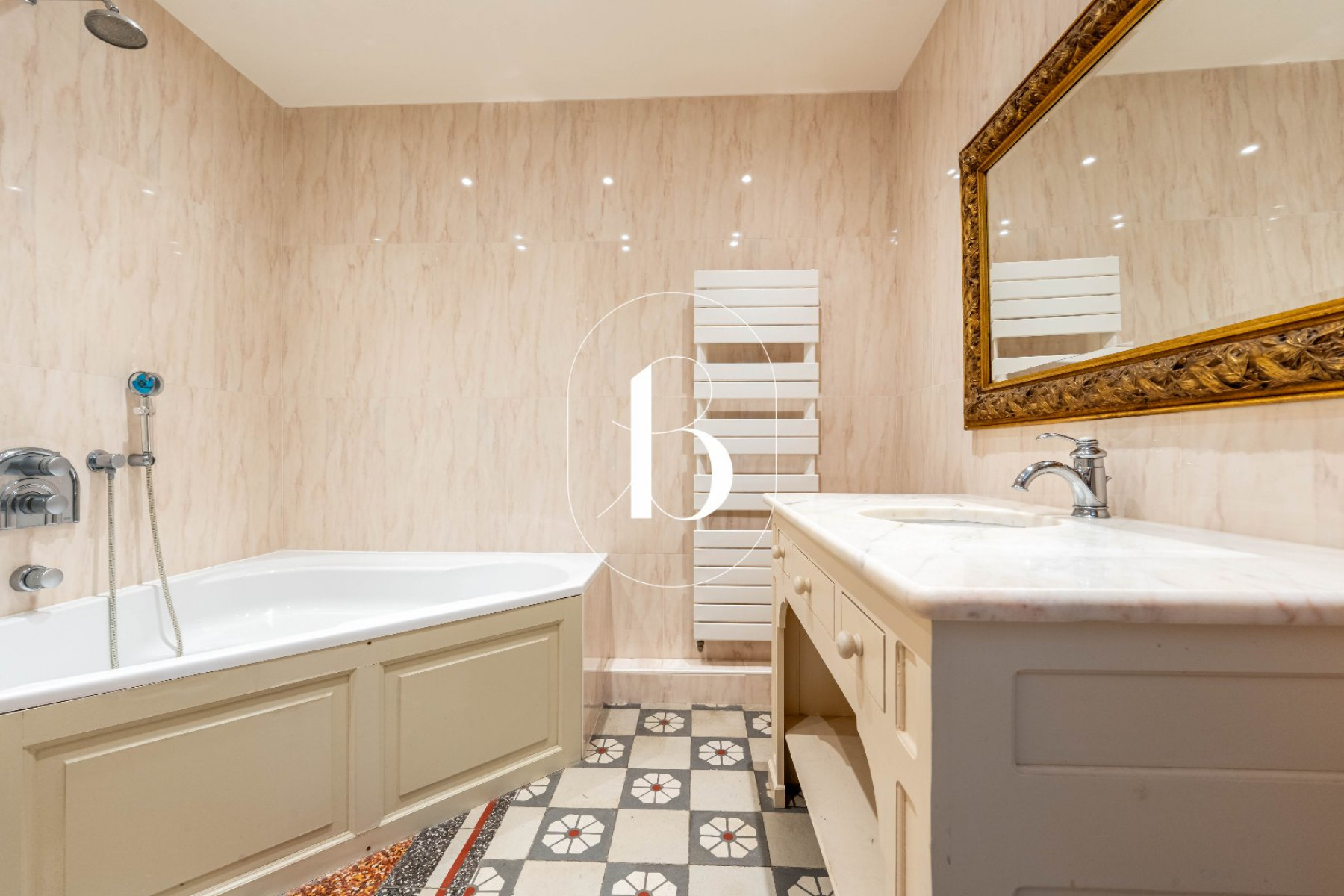 vente Hôtel particulier Uzes