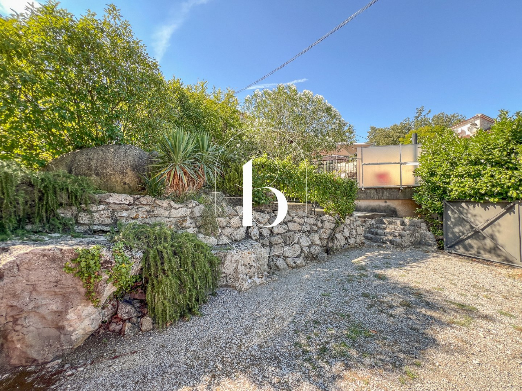 sale Maison contemporaine Labeaume