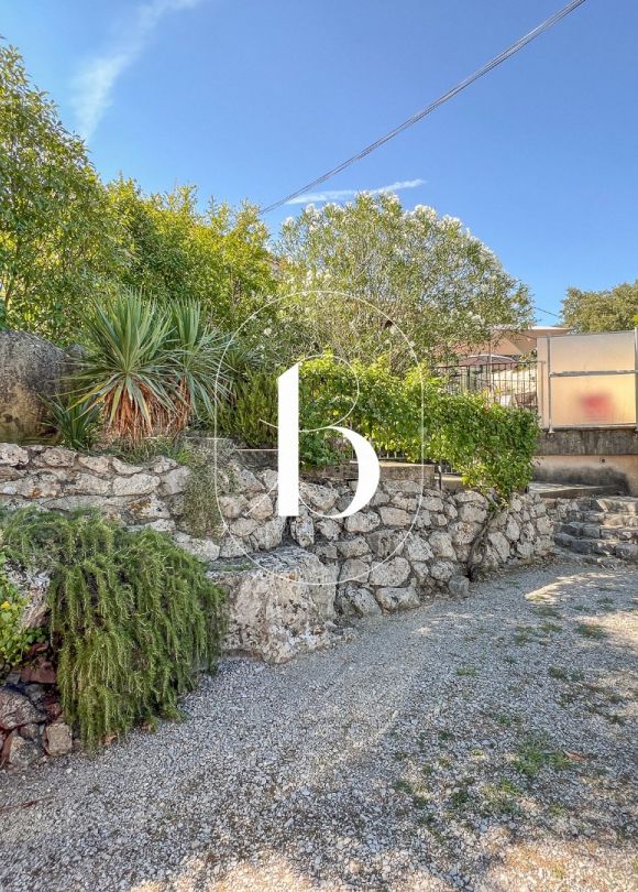 sale Maison contemporaine Labeaume