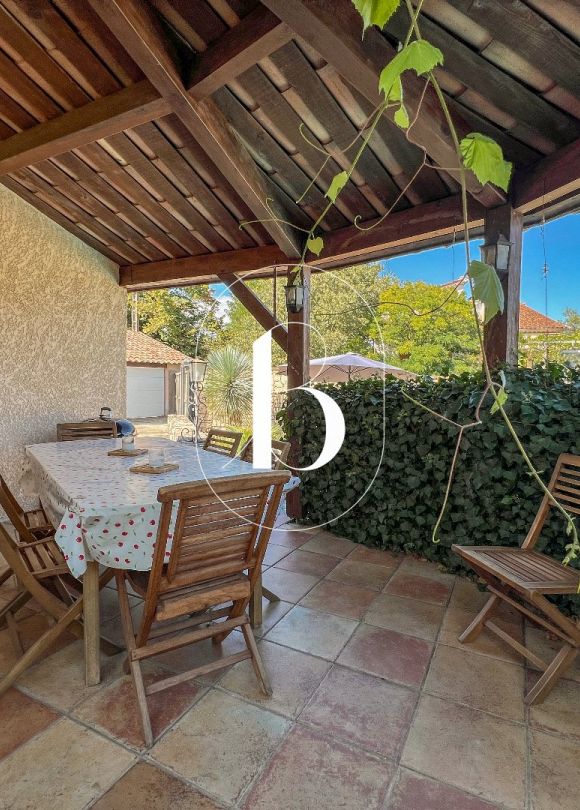 sale Maison contemporaine Labeaume