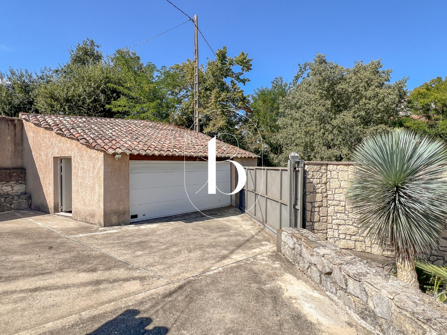 sale Maison contemporaine Labeaume