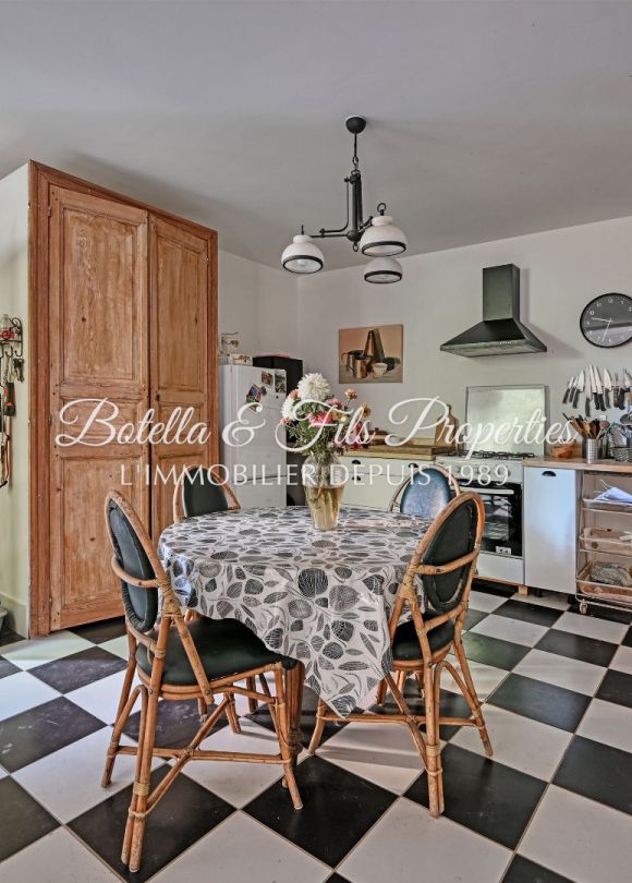 sale Maison de village Uzes