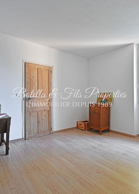 sale Maison de village Uzes
