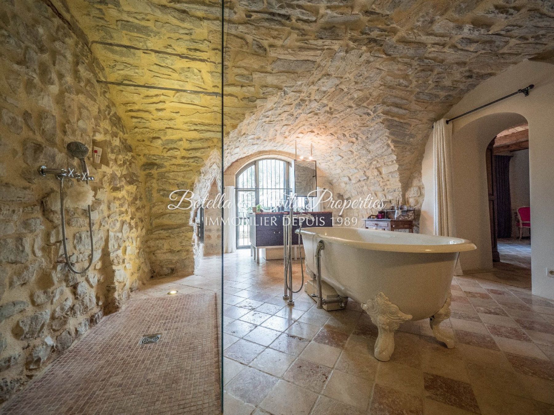 vente Domaine Uzes