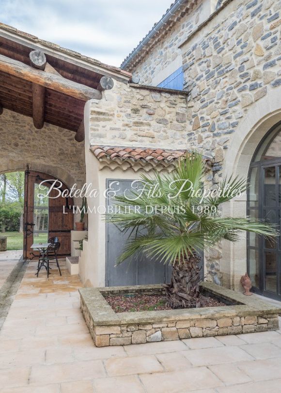 vente Domaine Uzes