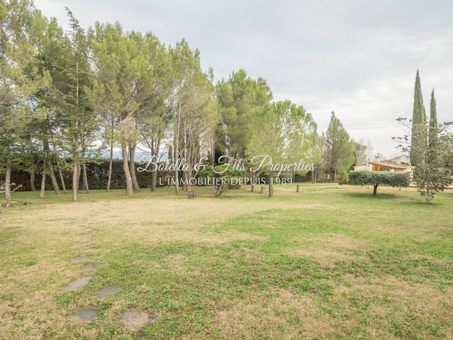 vente Domaine Uzes