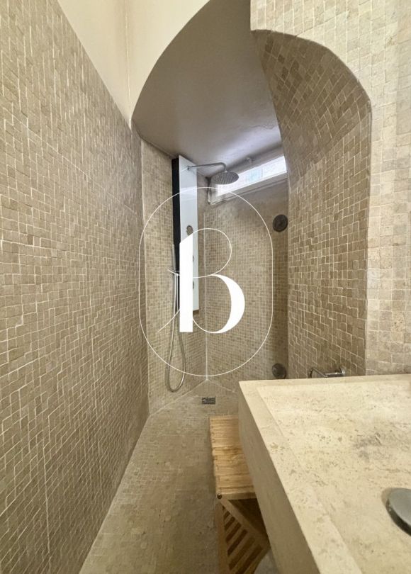 sale Appartement Uzes