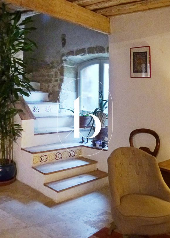 sale Maison de village Saint Quentin La Poterie