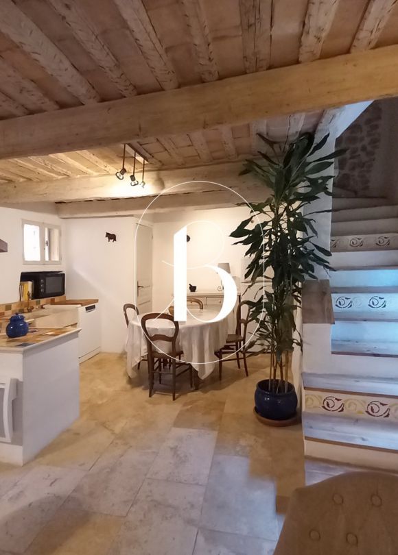 sale Maison de village Saint Quentin La Poterie