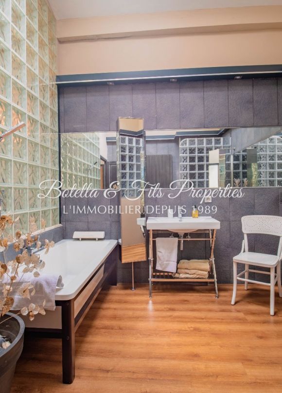 vente Domaine Uzes