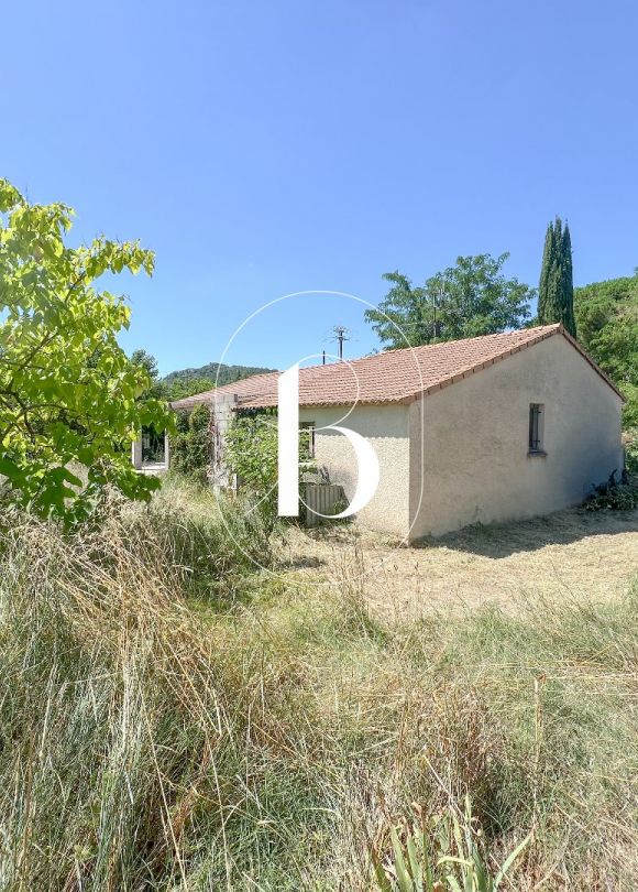 sale Villa Uzes