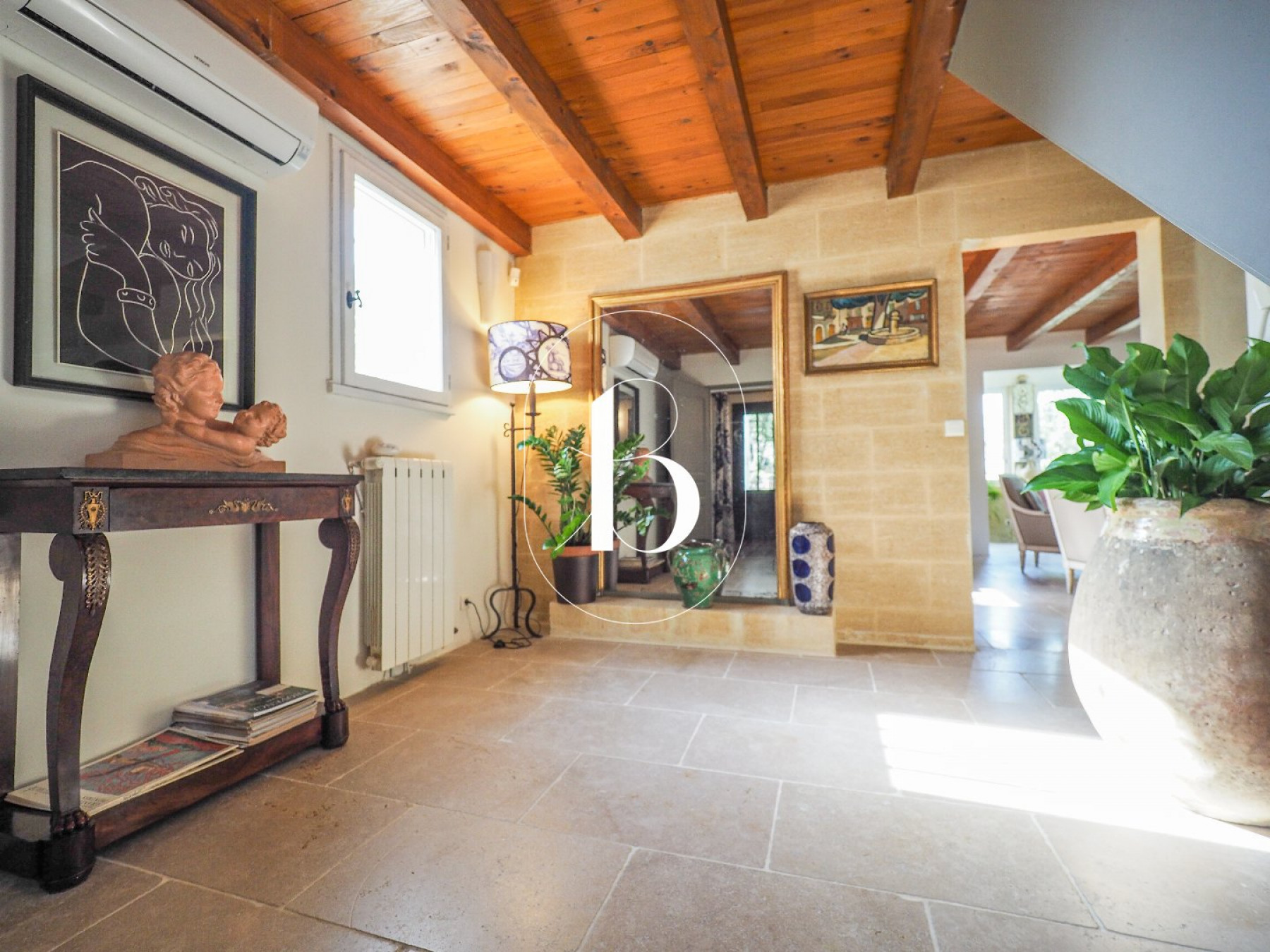 sale Villa Uzes