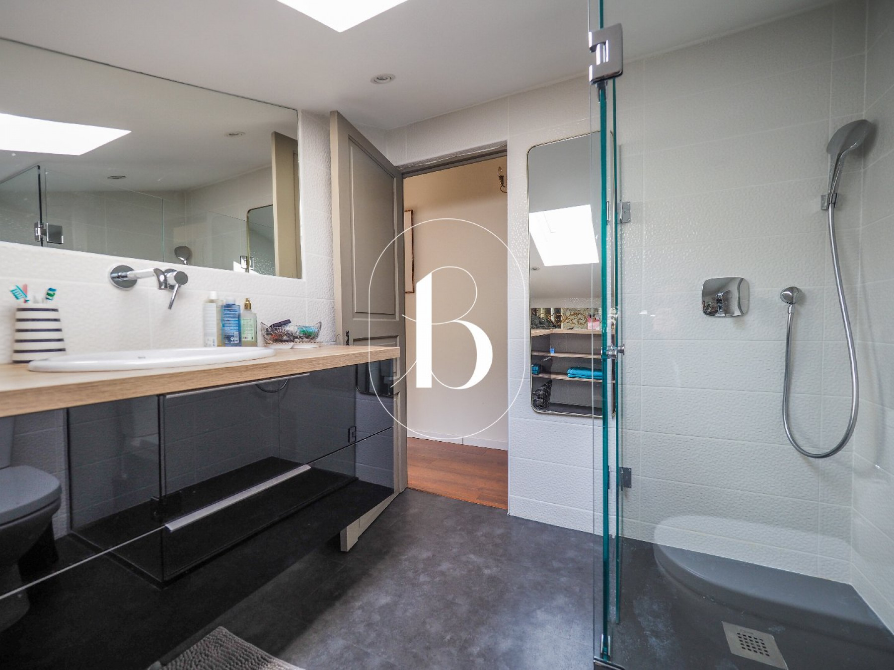 sale Villa Uzes