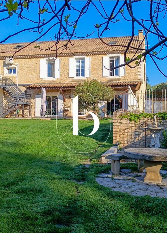 vente Mas Pont Saint Esprit