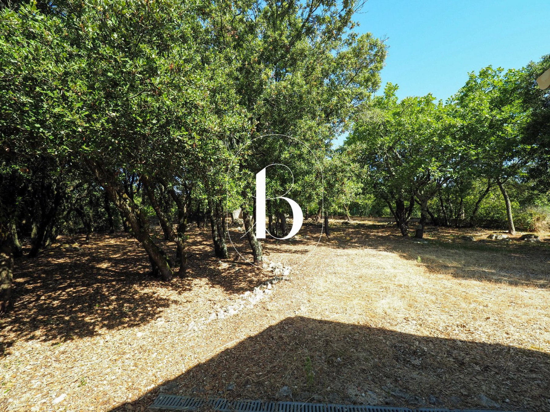 sale Villa Uzes