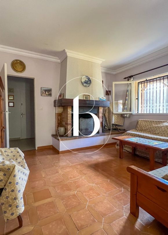 sale Villa Uzes