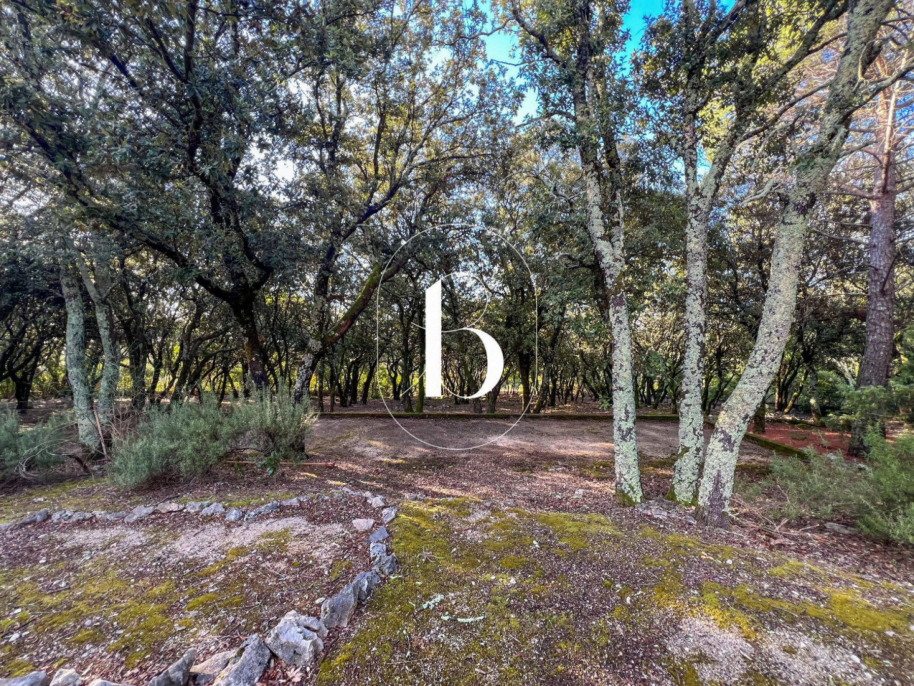 sale Villa Uzes