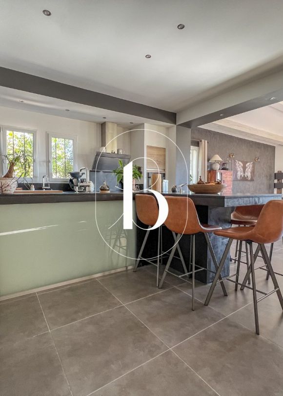 sale Villa Goudargues