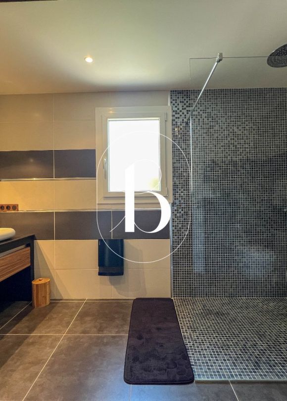 sale Villa Goudargues