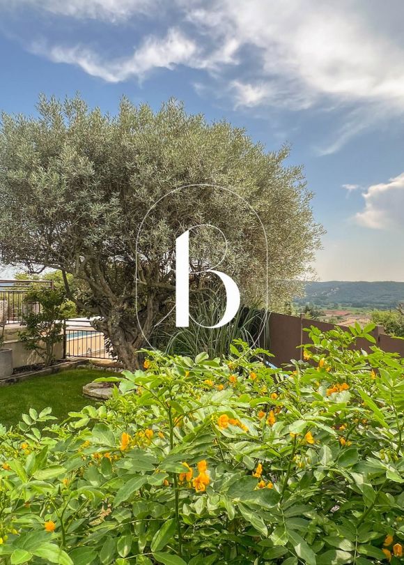 sale Villa Goudargues