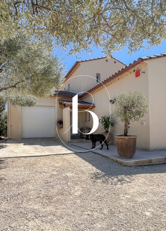 sale Villa Goudargues