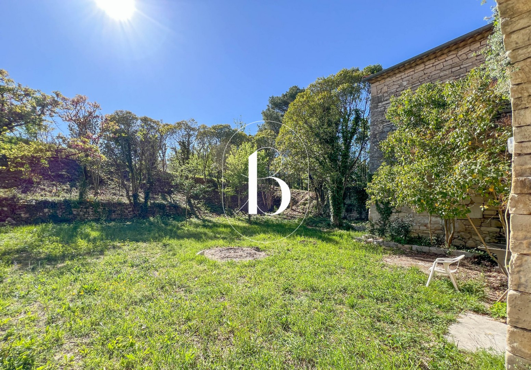 vente Demeure de ville et village Barjac