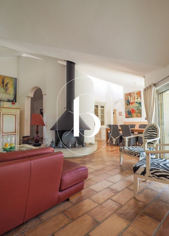 sale Maison contemporaine Uzes