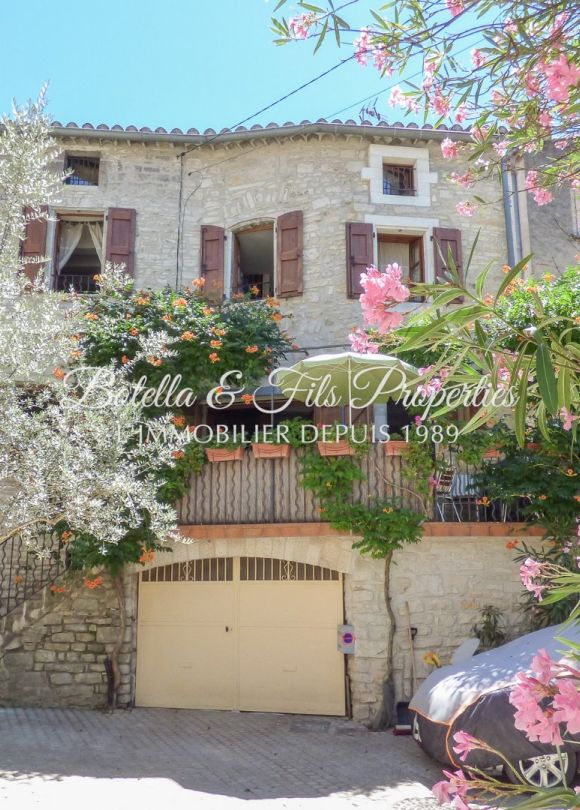 sale Maison de village Barjac