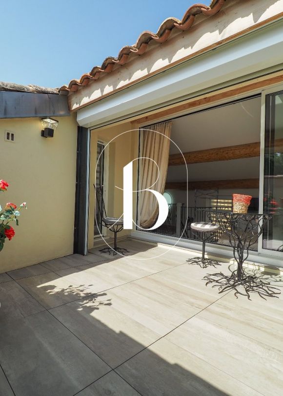 sale Maison de village Uzes