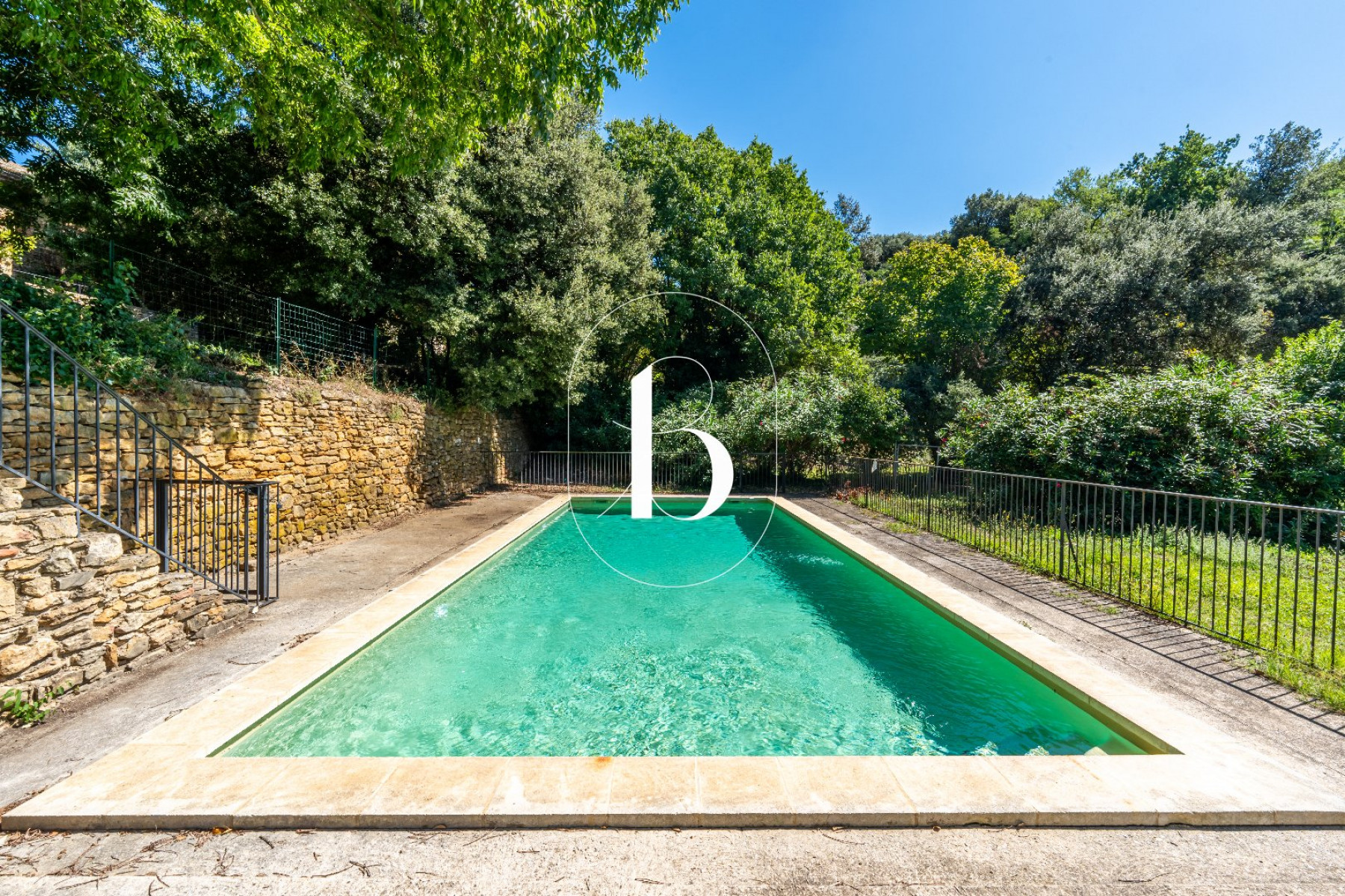 vente Mas Uzes