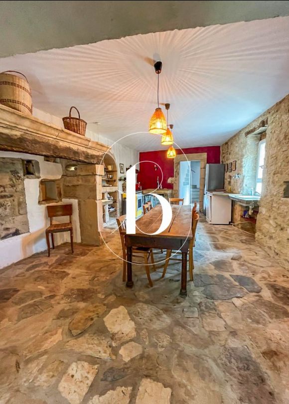 sale Maison de village Barjac