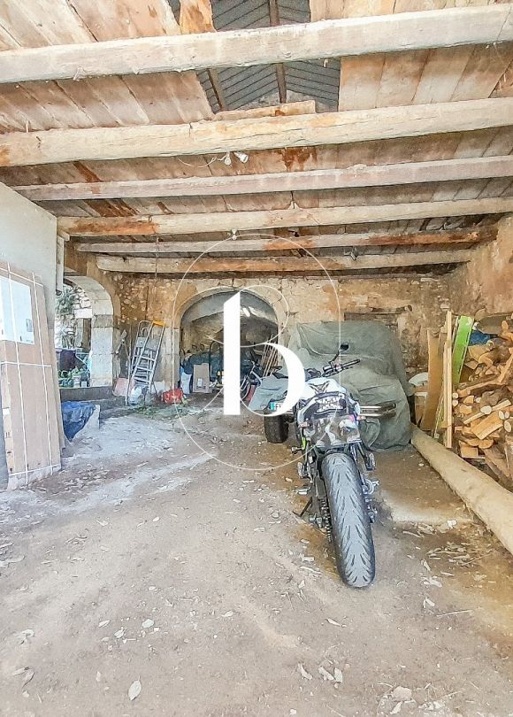 sale Maison de village Lussan