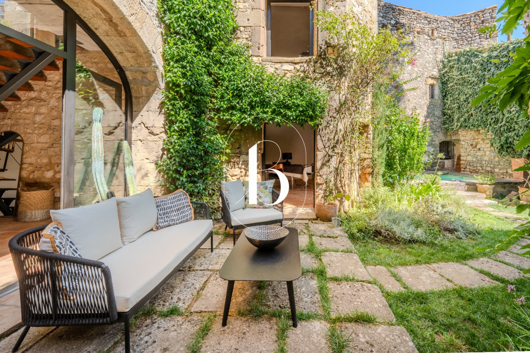 vente Maison de village Uzes
