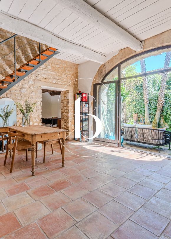 sale Maison de village Uzes