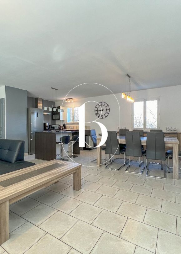 sale Villa Goudargues