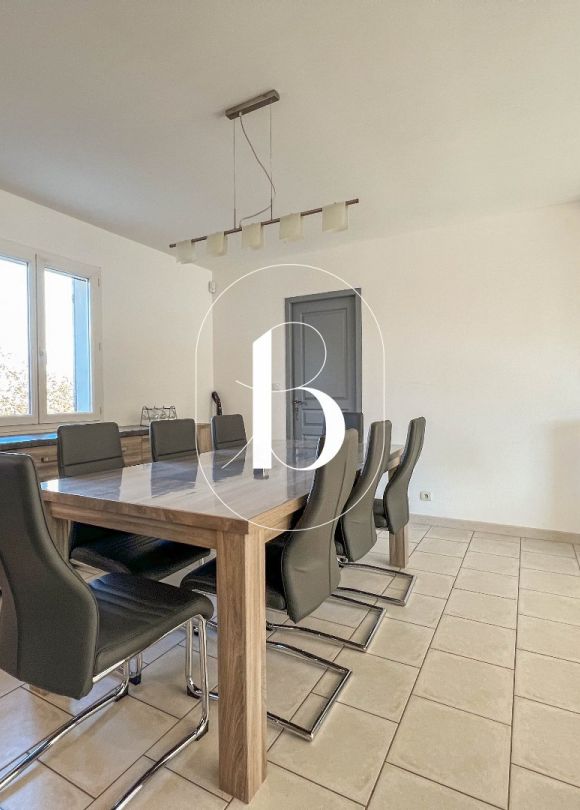 sale Villa Goudargues