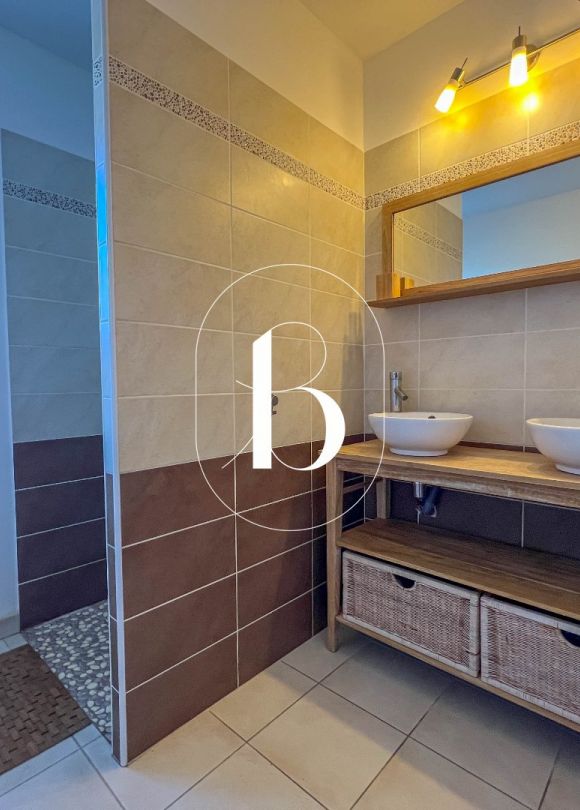 sale Villa Goudargues