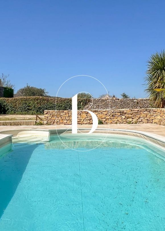 sale Villa Goudargues