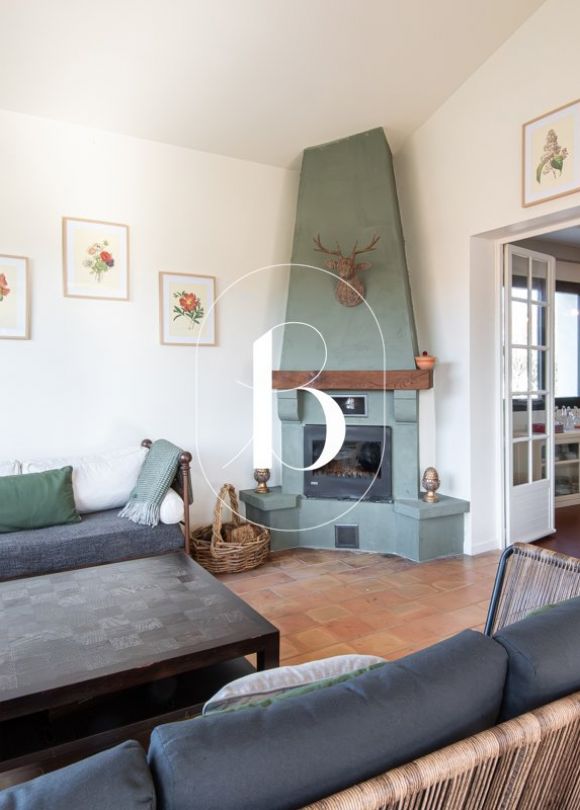 sale Villa Uzes