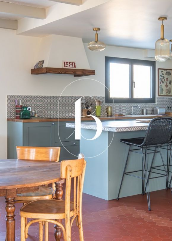 sale Villa Uzes