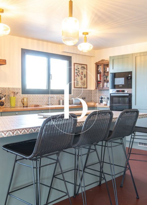 sale Villa Uzes