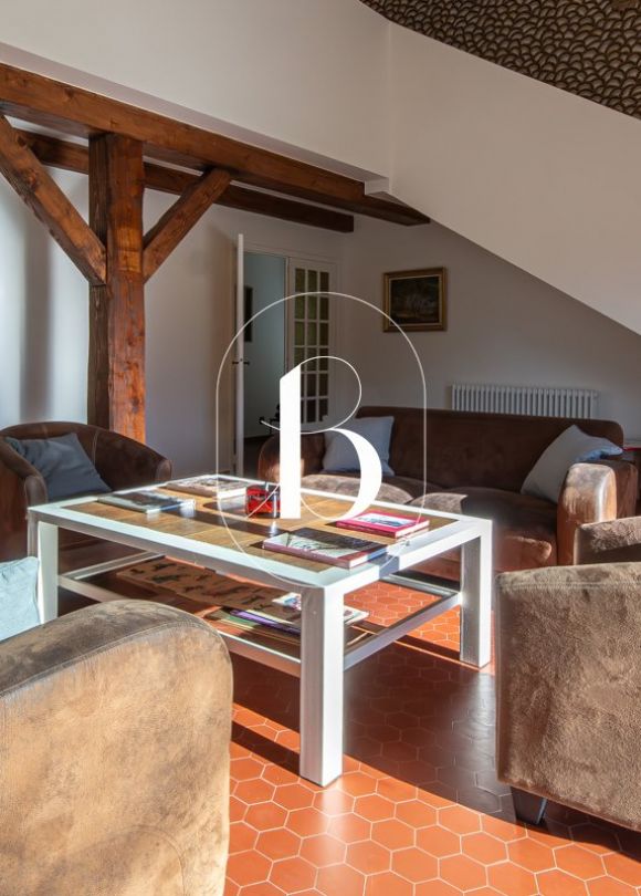 sale Villa Uzes