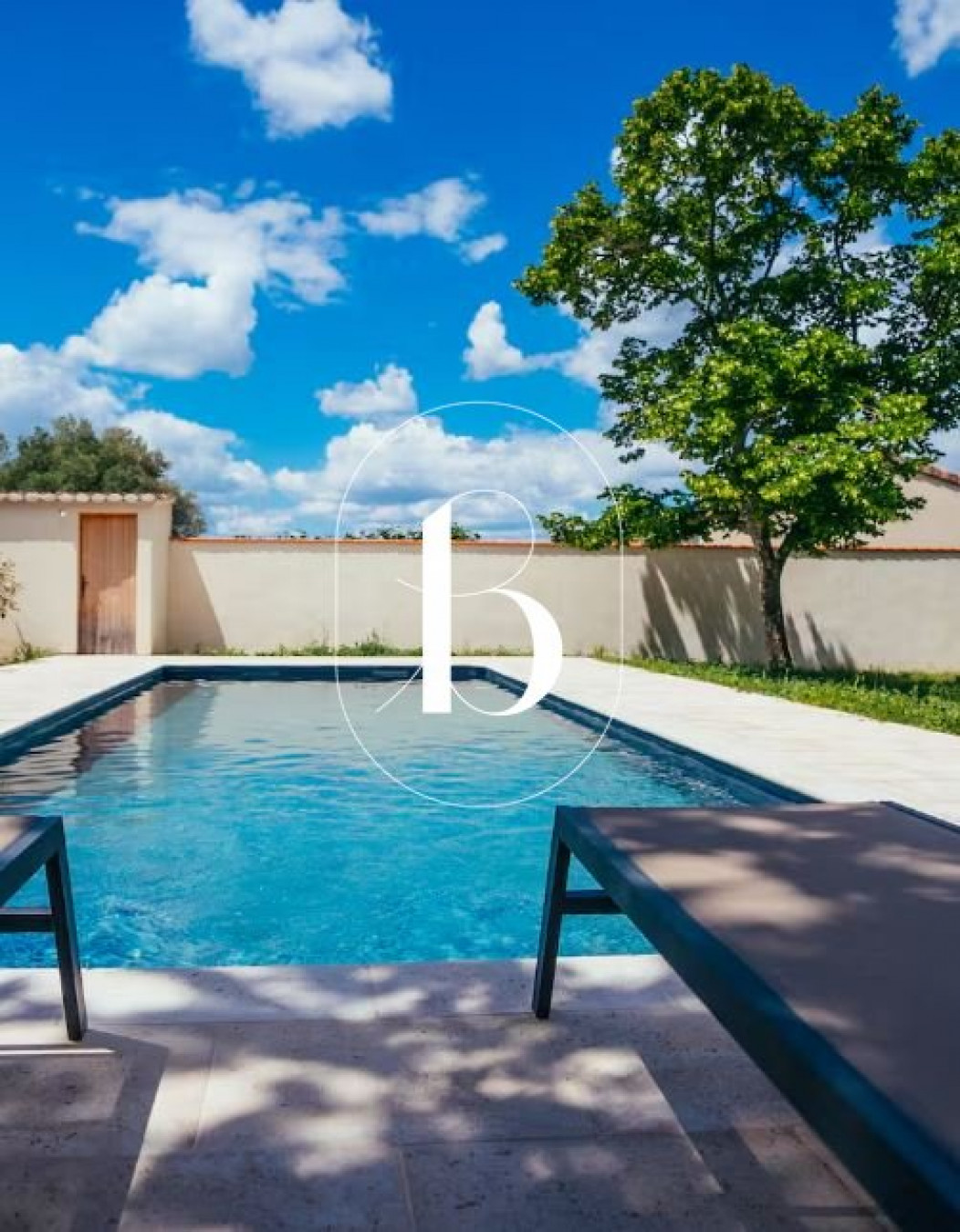 sale Villa Uzes