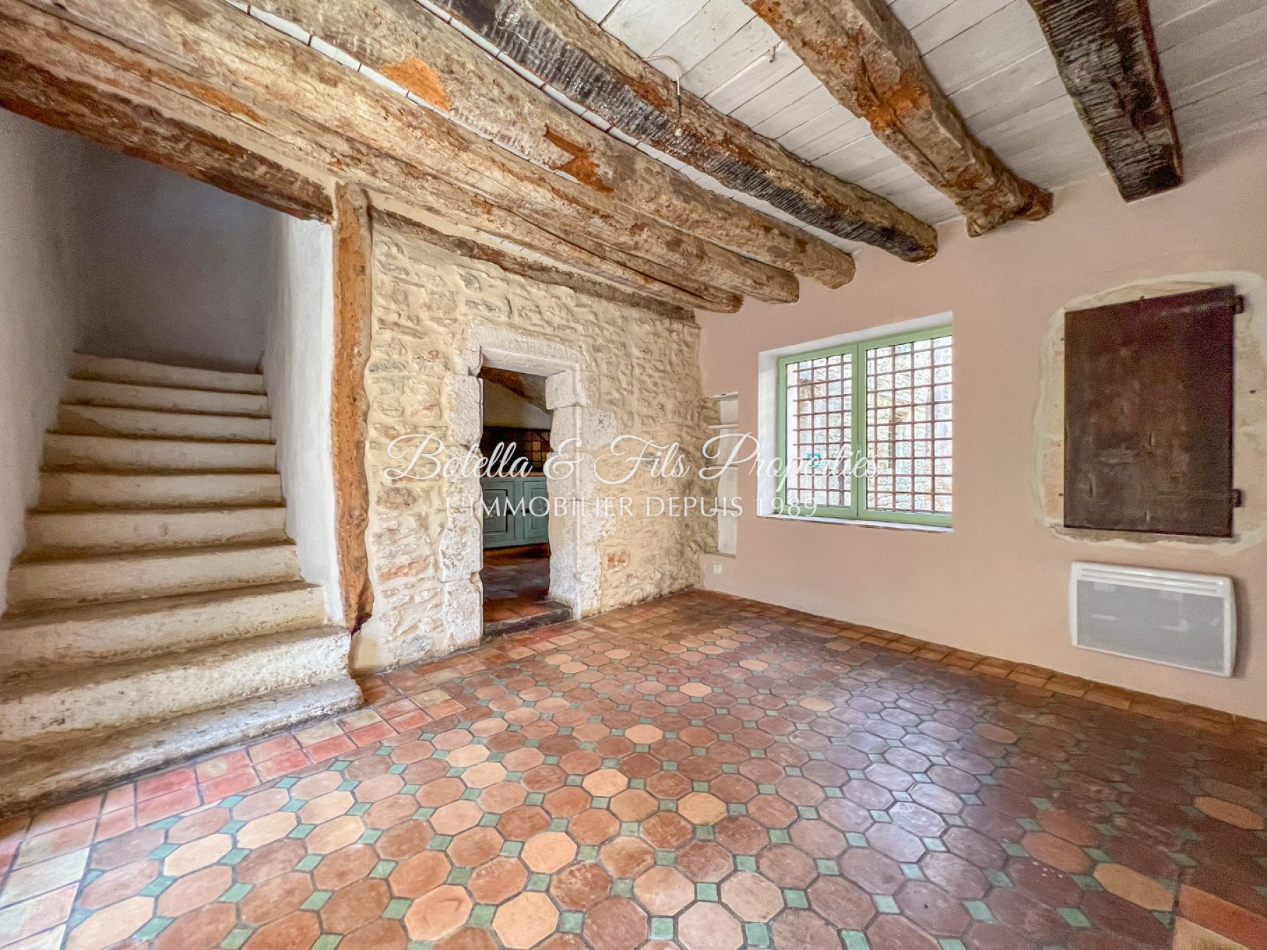 vente Maison de village Uzes