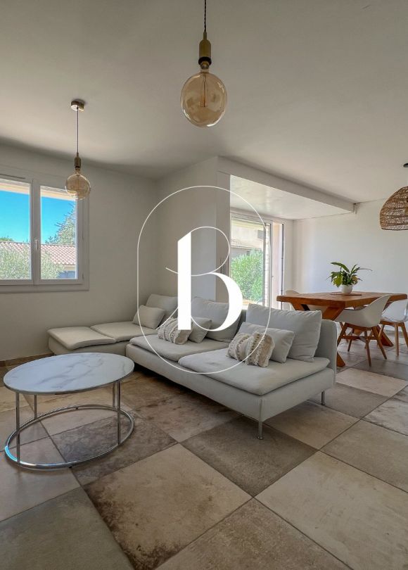 sale Villa Goudargues